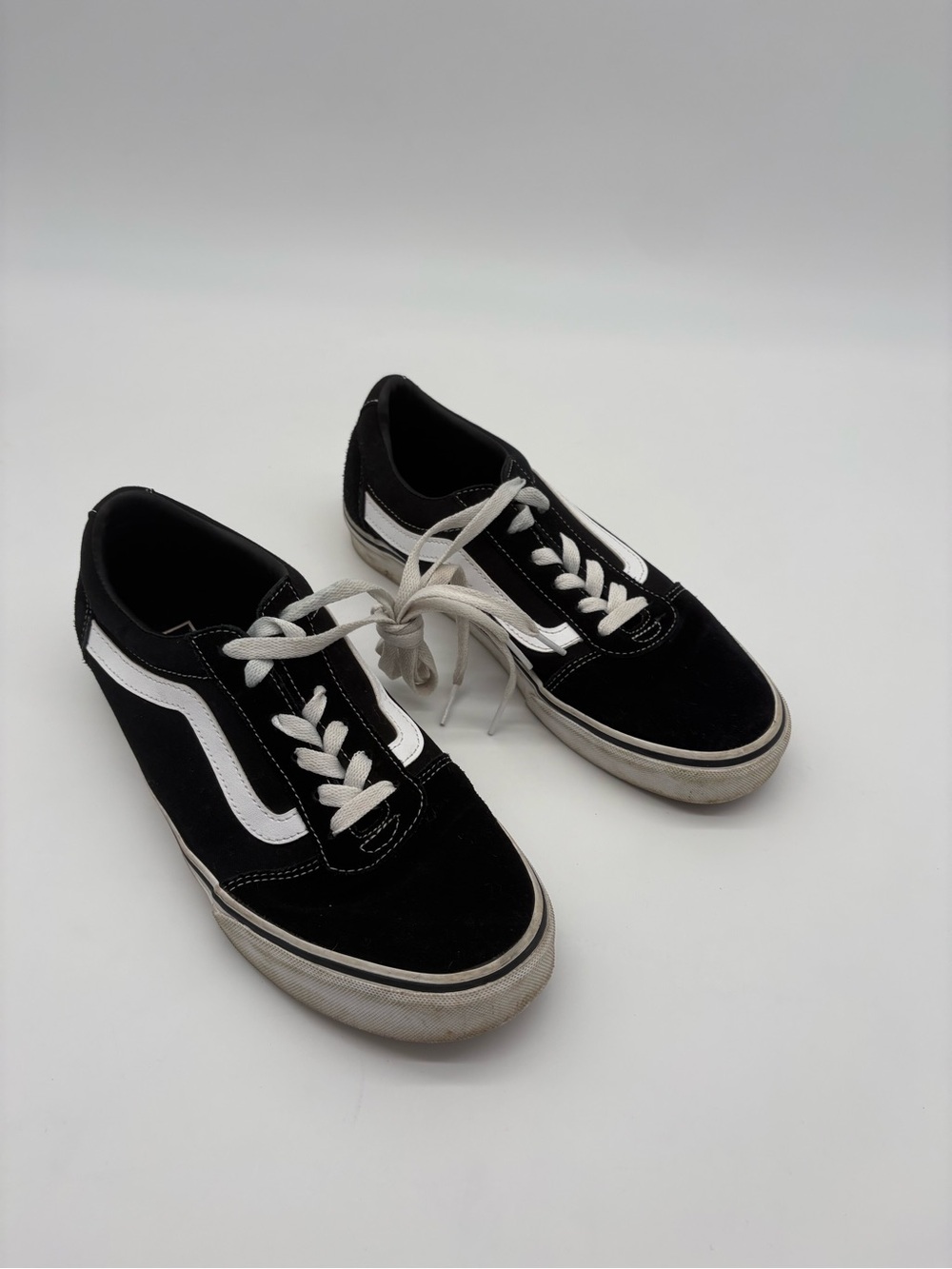 Women’s Classic Black Vans